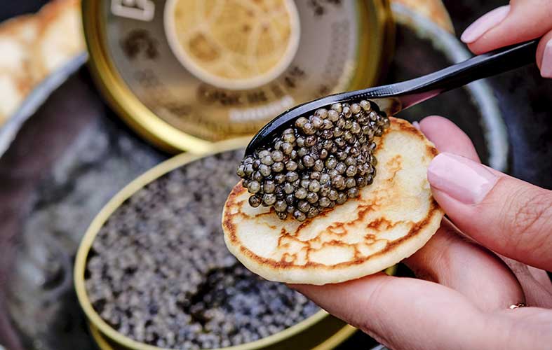 avec quoi servir du caviar - nos conseils